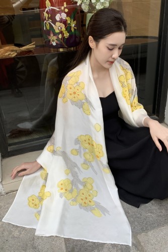 Khăn lụa tơ tằm vẽ tay cành đào phai - khăn lụa dài