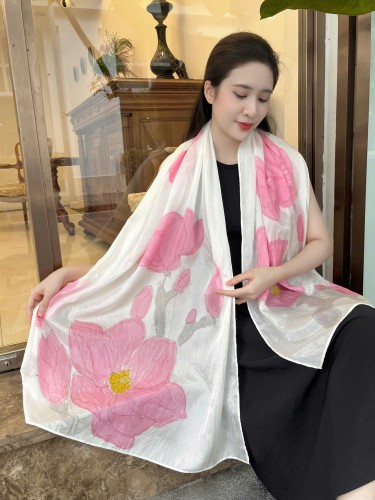 Khăn lụa tơ tằm vẽ tay – khăn lụa dài vẽ hoa hồng trà 